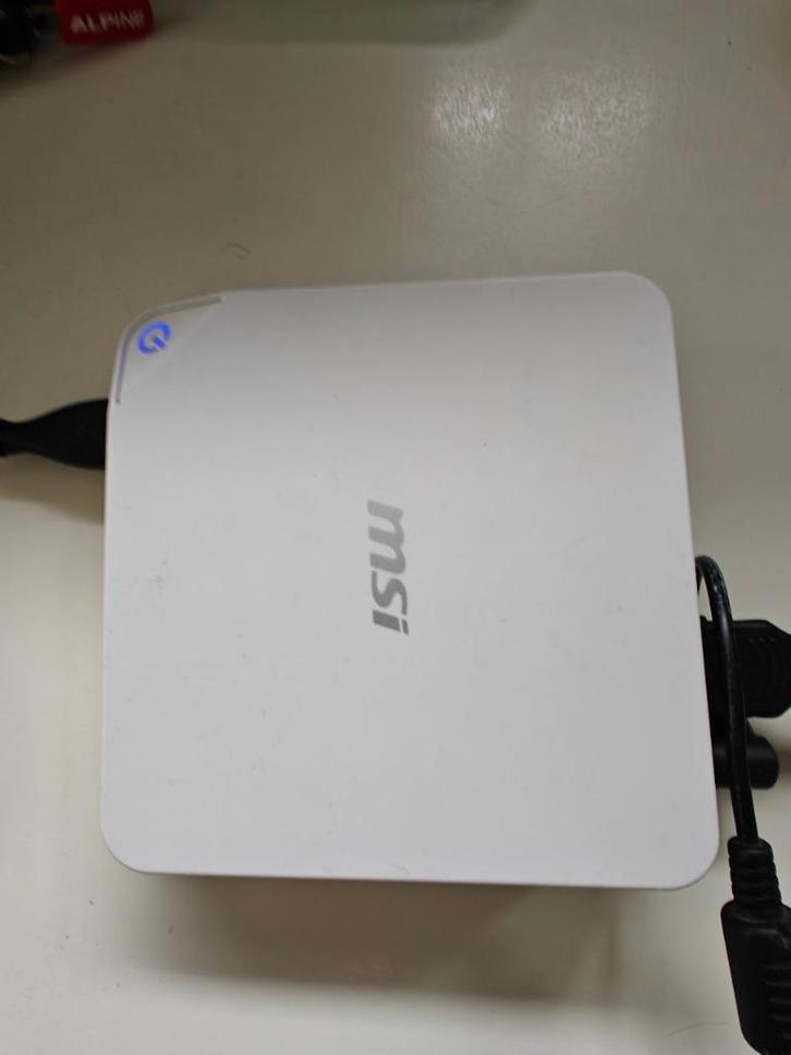 MSI CUBI mini PC, Computers en Software, Desktop Pc's, Zo goed als nieuw, 2 tot 3 Ghz, SSD, 4 GB, Met videokaart, Ophalen