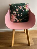 Set van 2 roze (eetkamer) kuipstoelen in topconditie, Huis en Inrichting, Ophalen, Kunststof, Twee, Overige kleuren