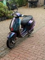 Vespa sprint 50cc snor op gele plaat zetten in overleg, Fietsen en Brommers, Ophalen of Verzenden, Zo goed als nieuw, Benzine