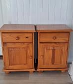 2 grenen nachtkastjes, Huis en Inrichting, Ophalen, Zo goed als nieuw, Hout, Minder dan 45 cm