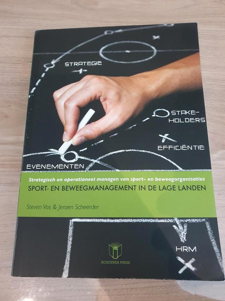 Steven Vos - Sport- en beweegmanagement in de Lage Landen, Boeken, Politiek en Maatschappij, Zo goed als nieuw, Nederland, Ophalen of Verzenden