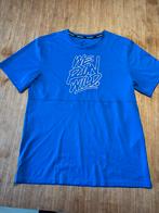 Nike shirt blauw we run the world maat s, Verzenden, Zo goed als nieuw, Jongen, Shirt of Longsleeve