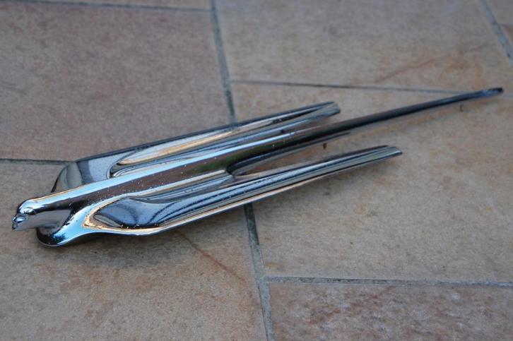 Mascotte Cadillac 1956 motorkap embleem usa oldtimer, Antiek en Kunst, Curiosa en Brocante, Ophalen of Verzenden