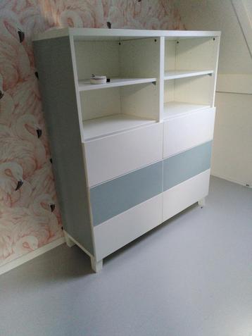 Ikea Besta kast wit lichtblauw gratis 