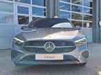 Mercedes-Benz A 250 e | Panoramadak, Auto's, Stoelverwarming, 4 cilinders, 16 kWh, Bedrijf