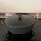 Cousances (Le Creuset) Gietijzeren Pan 28cm, Huis en Inrichting, Ophalen of Verzenden, Zo goed als nieuw, Koekenpan of Braadpan