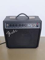 vintage draagbare Fender Squier 15 SQ gitaar-versterker 42W, Ophalen of Verzenden, Zo goed als nieuw, Basgitaar, Minder dan 50 watt
