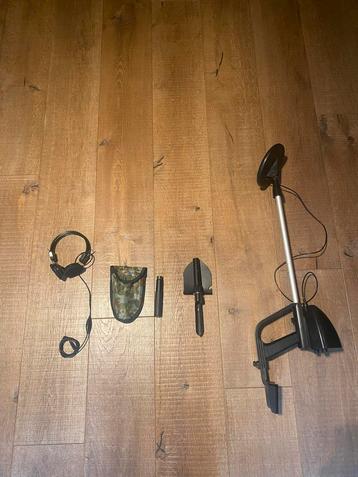 Metaaldetector Set - Compleet en klaar voor gebruik beschikbaar voor biedingen