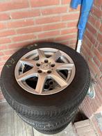 Opel Astra H Winterbanden 195/65 R15 + Bandenstandaard, Auto-onderdelen, Banden en Velgen, Ophalen, Gebruikt, 15 inch, Banden en Velgen
