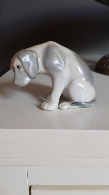Porselein Lladro puppy nr 1272 beschikbaar voor biedingen