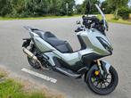 Honda ADV 350  bj 2023 als nieuw en met garantie!! 6500km, Motoren, Motoren | Honda, Particulier, Scooter