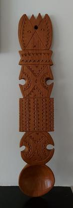 Volkskunst wanddecoratie grote houten lepel houtsnijwerk, Antiek en Kunst, Ophalen of Verzenden