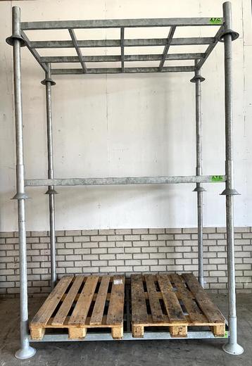 stapelbak - stapelrek - stapelbok - opslagbok - opslagrek beschikbaar voor biedingen