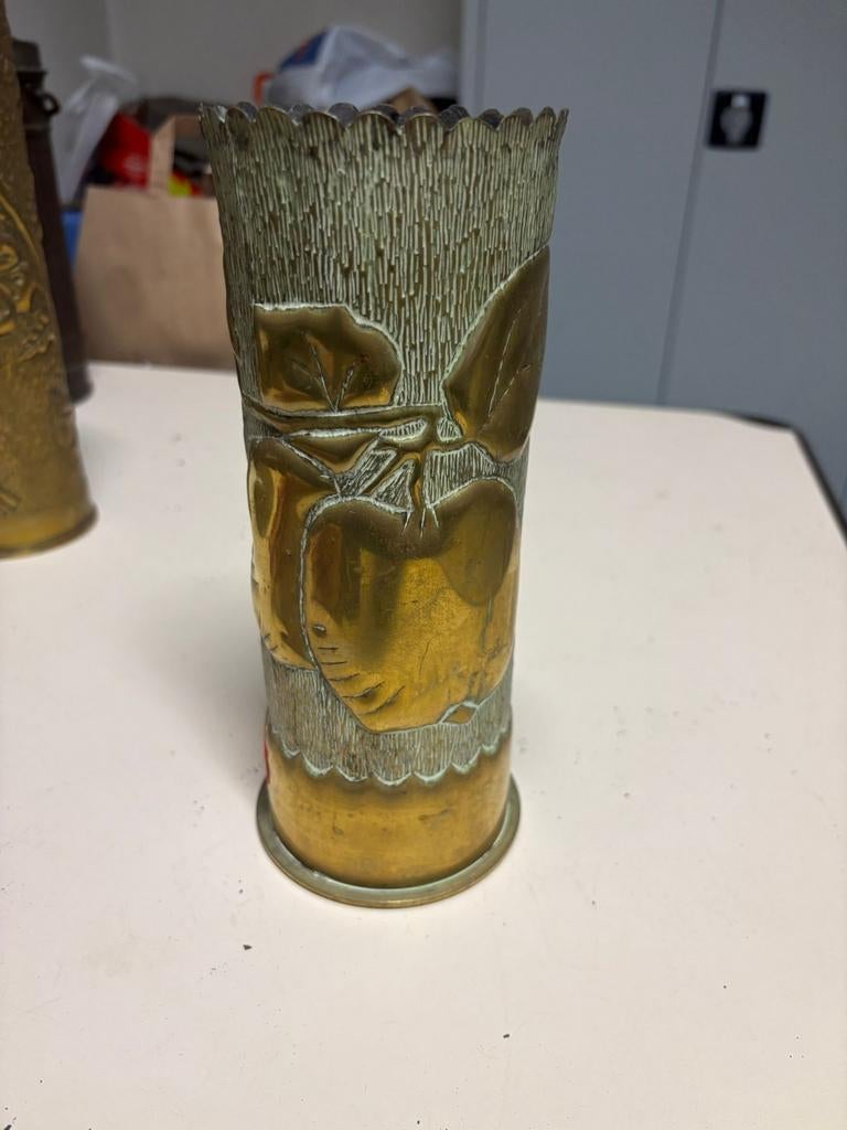 Oude granaathuls met appelmotief, Verzamelen, Ophalen of Verzenden, Onbekend, Onbekend, Onbekend