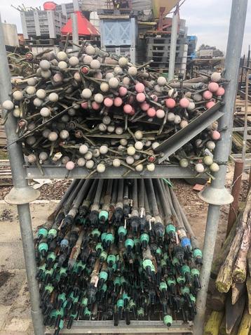 Stand pijp met sproeier,    Tuin sproeier beschikbaar voor biedingen