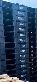 Plastic/kunststof pallets 110x130cm, Ophalen, Zo goed als nieuw