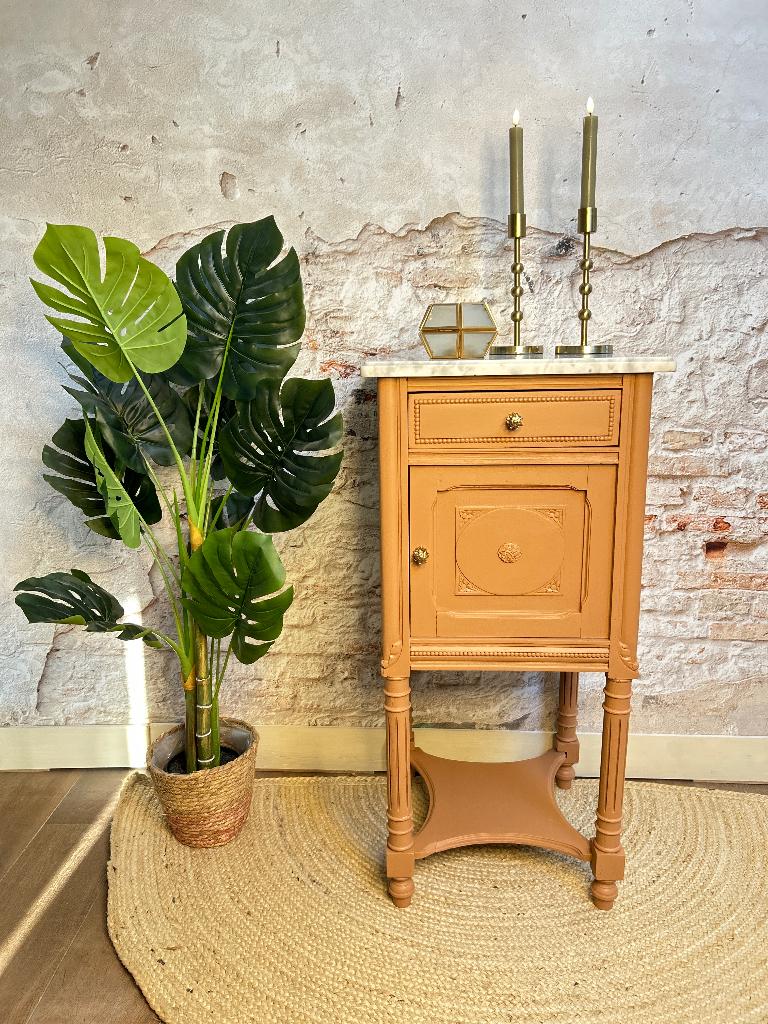 Kastje met marmeren blad, Antiek en Kunst, Antiek | Meubels | Kasten, Verzenden