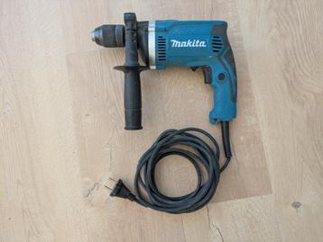 Makita HP1631 klopboor met betere snelspan boorkop beschikbaar voor biedingen
