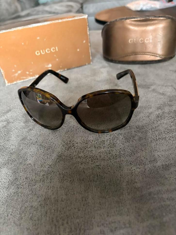 Vintage Gucci Dameszonnebril – Klassiek & Stijlvol, Sieraden, Tassen en Uiterlijk, Zonnebrillen en Brillen | Dames, Zo goed als nieuw