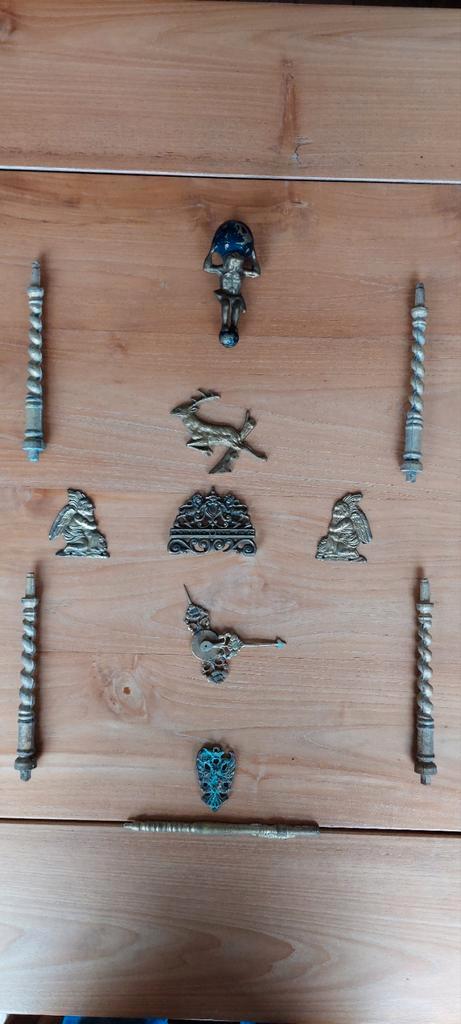 Zaanse klokonderdelen – Atlas figuur, ornamenten, wijzers, Antiek en Kunst, Antiek | Woonaccessoires, Ophalen