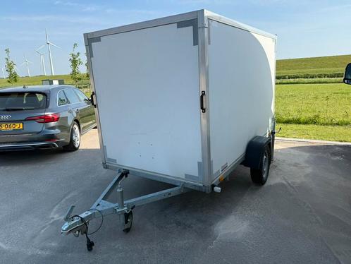 Gesloten aanhangwagen compleet met neuswiel en steunpoten!, Auto diversen, Aanhangers en Bagagewagens, Zo goed als nieuw, Ophalen of Verzenden