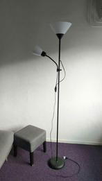 Floor Lamp with Adjustable Reading Light

Description, Ophalen of Verzenden, Zo goed als nieuw, Minder dan 100 cm