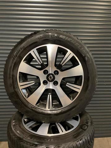 Originele Renault Captur 1 winterbanden set beschikbaar voor biedingen