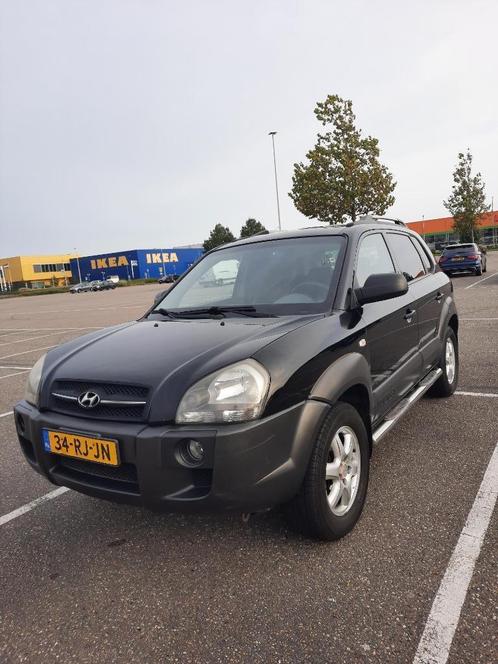 Hyundai Tucson 2.0 I 2WD 2005 Zwart, Auto's, Hyundai, Particulier, Tucson, Airbags, Airconditioning, Bluetooth, Centrale vergrendeling