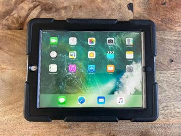 ➡️ Apple Ipad 4 RETINA 16GB Zilver MD513NF/A beschikbaar voor biedingen