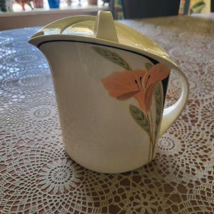 Villeroy & Boch. Koffie/ theepot/ iris, Huis en Inrichting, Keuken | Servies, Nieuw, Overige typen, Overige stijlen, Porselein