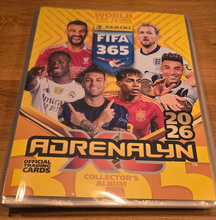 Panini FIFA 365 Adrenalyn 2025-2026, Hobby en Vrije tijd, Stickers en Plaatjes, Zo goed als nieuw, Ophalen of Verzenden
