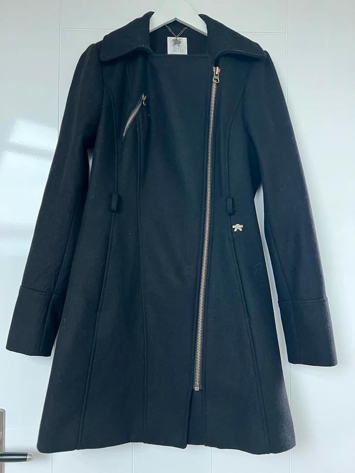 Weinig gedragen Zwarte A lijn winterjas van Dept  maat M, Kleding | Dames, Jassen | Winter, Zo goed als nieuw, Maat 38/40 (M)