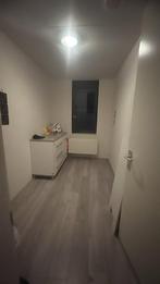 Ontruiming dienst Leerdam gezocht / Ontruimen kamer, Gebruikt, Ophalen of Verzenden, Minder dan 100 cm, Met lade(s)