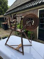 Houten spinnenwiel – decoratief, Hobby en Vrije tijd, Spinnewielen en Spinnen, Ophalen, Spinnewiel