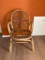 Rotan vintage stoel, Huis en Inrichting, Stoelen, Ophalen, Gebruikt, Bruin, Eén