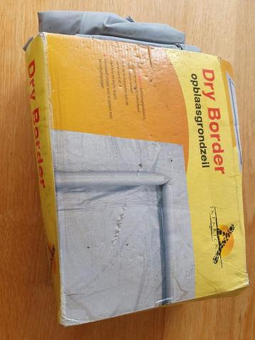 Dry border opblaasbaar grondzeil  250x600cm beschikbaar voor biedingen