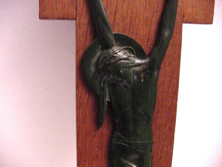 art deco kruisbeeld, Antiek en Kunst, Antiek | Religie, Ophalen of Verzenden