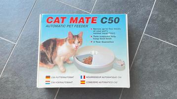 Voerautomaat - voederautomaat voor je kat beschikbaar voor biedingen