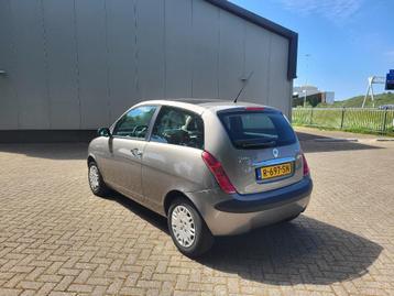 Lancia Ypsilon 1.3 JTD AUT 2004 Grijs 130.000 km ! beschikbaar voor biedingen
