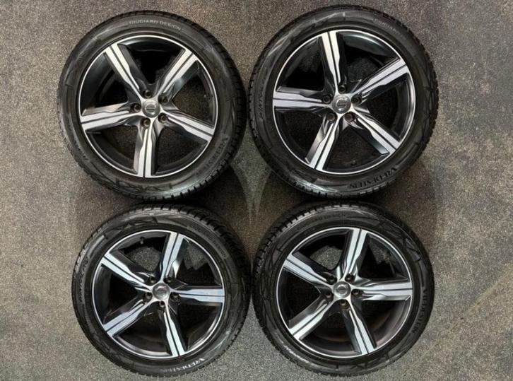 Winterset 18 inch Volvo V90/S90 met Vredestein winterbanden, Auto-onderdelen, Banden en Velgen, Banden en Velgen, Winterbanden