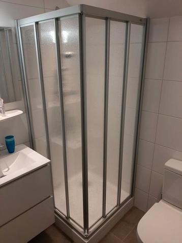 Douchescherm huppe (zeer kleine inbouwmaat) beschikbaar voor biedingen