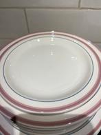 Gezocht Stonehenge midwinter roze/grijze rand, Huis en Inrichting, Keuken | Servies, Ophalen of Verzenden, Zo goed als nieuw, Bord(en)