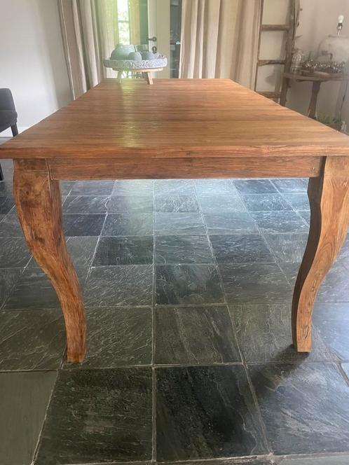 Massief houten eettafel 220x100 met gebogen (cabriole) poten, Huis en Inrichting, Tafels | Eettafels, Gebruikt, 100 tot 150 cm