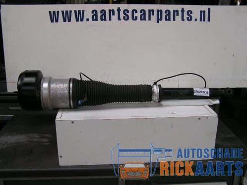 Mercedes S Klasse W 221 Schokbreker veerpoot 2213205513, Auto-onderdelen, Ophanging en Onderstel, Mercedes-Benz, Gebruikt, Ophalen of Verzenden