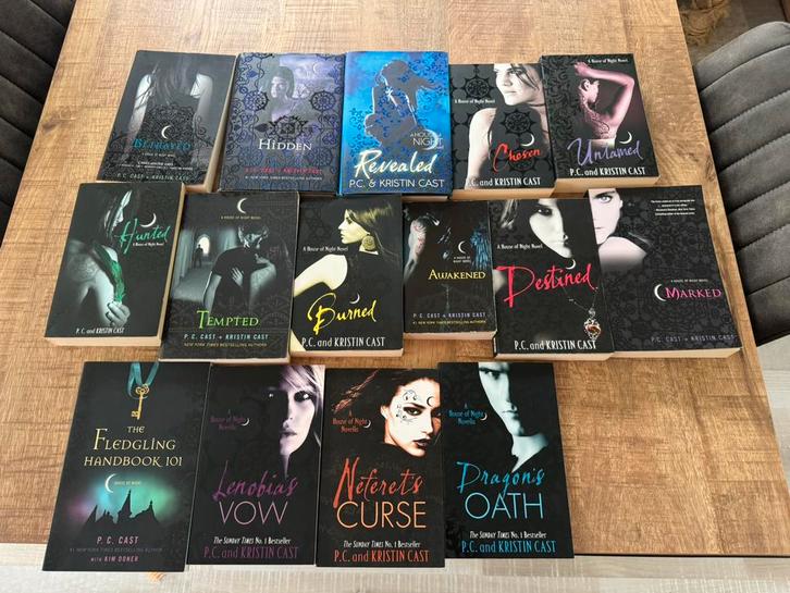 House of Night serie, Boeken, Fantasy, Gelezen, Ophalen