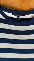 Nikkie blauw / wit gestreepte jurk maat 42, Kleding | Dames, Jurken, Blauw, Maat 42/44 (L), Ophalen of Verzenden, Zo goed als nieuw