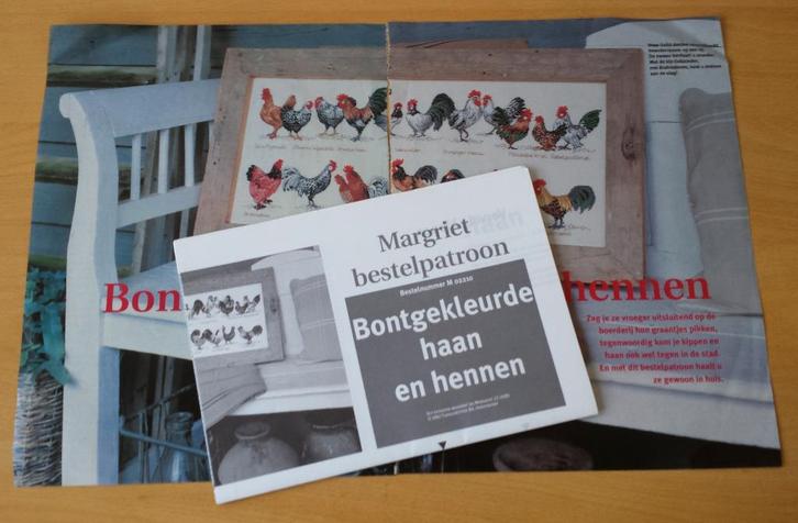 Bontgekleurde Haan en Hennen Patroon - Margriet -  2000, Hobby en Vrije tijd, Borduren en Borduurmachines, Nieuw, Patroon, Handborduren