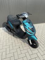 Piaggio zip 2017 lichte opnknapper, Fietsen en Brommers, Maximaal 45 km/u, Zip, Ophalen of Verzenden, Zo goed als nieuw