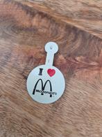 Vintage pinback MCDONALD'S jaren 80, Verzamelen, Speldjes, Pins en Buttons, Gebruikt, ., Ophalen of Verzenden, Overige onderwerpen