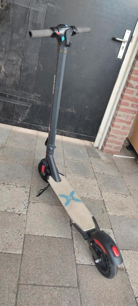 Pro volwassenen elektrische step, Fietsen en Brommers, Steps, Zo goed als nieuw, Elektrische step (E-scooter), Ophalen